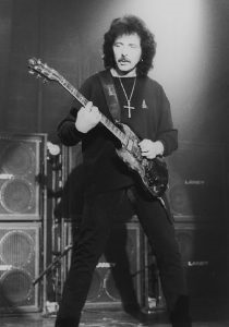 Tony Iommi - egyik atyja a szál!