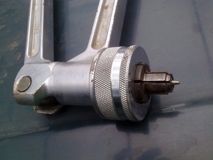 Extensii de țevi, pneumatice, manual