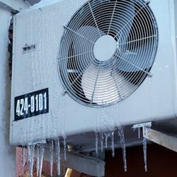 Eliminarea gheții, a gheții pe aparatul de aer condiționat - pe blocul exterior, exterior, interior