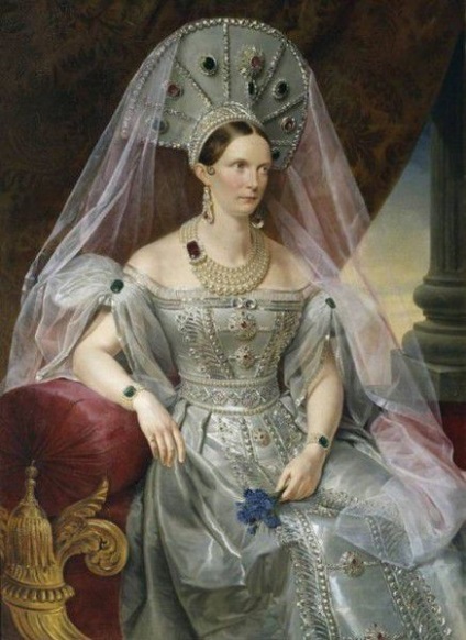 În Rusia, primul loc în decorarea îmbrăcămintei era ocupat de perle în vremurile pre-Petrine - târgul de maeștri