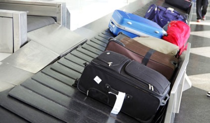 Întregul adevăr despre transportul bagajelor 9 pune întrebări încărcătorului de la aeroport