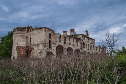 Khrapovitsky castel, photoblog alexandra harya