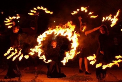 Zarechenka a spus cum se face spectacolul de foc