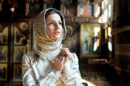 Augusztus 10. - a nap a Szmolenszk Icon az Isten Anyja, a parancsnok egy információs portál