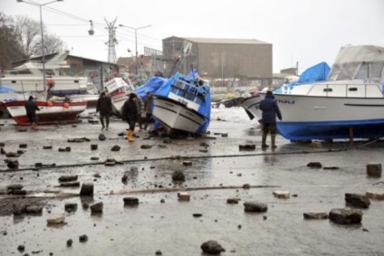 Azov - tsunami