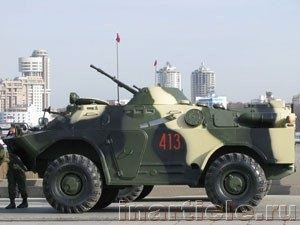 Combatează masina de patrulare de recunoaștere brdm-2 cu mâinile tale