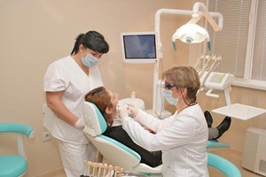 Boli ale dinților și gurii când este nevoie de urgență pentru a vedea un medic