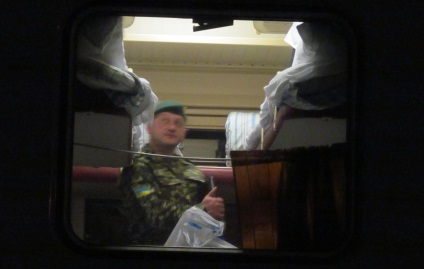 Ce așteaptă pasagerii trenurilor de pe granița din Crimeea și Ucraina continentală