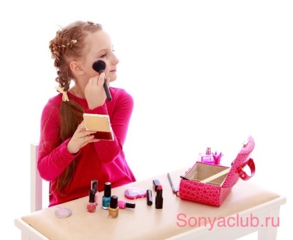 Copii și produse cosmetice