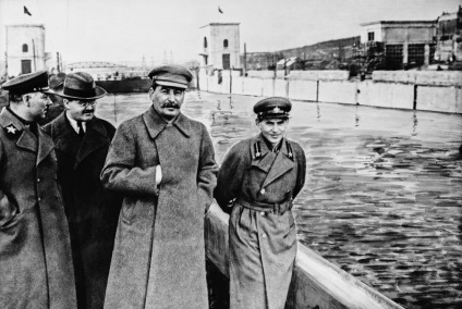 Sztálin stafétabotot „125 éve született a Molotov - Politika