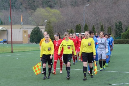 Elena Polikarpova sarcina - de a intra pe lista de arbitri care deservesc meciurile majore de liga