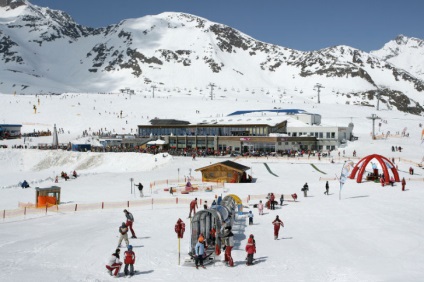 Statiuni de schi din Austria în valea stubai (slubai) trasee, ghețar, transfer