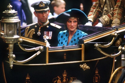 Pe măsură ce camillele de parc-bowls deveniseră soția prințului englez,