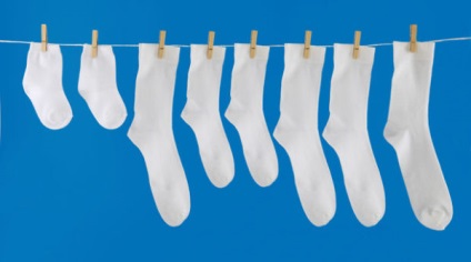 Hogyan készítsünk zokni otthon - hogyan kell mosni fehér zoknit otthon egész mosására