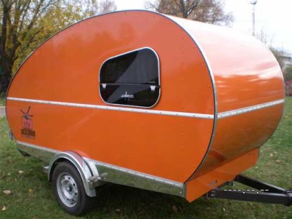 Kemper sau mini-remorcă ca o alternativă la un cort de camping