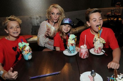 Kevin federline a dat un interviu sincer despre relațiile cu sulițele Britney și educația copiilor lor