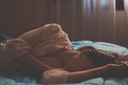 Pozițiile cele mai bune și cele mai proaste cum să dormi în mod corespunzător - fotografii