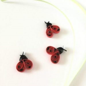 Miniature Ladybug Quilling în pas cu pas Foto Ic