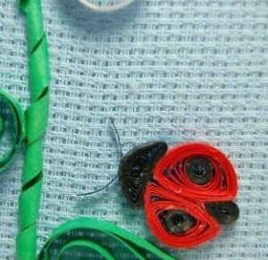 Miniature Ladybug Quilling în pas cu pas Foto Ic