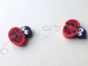 Miniature Ladybug Quilling în pas cu pas Foto Ic