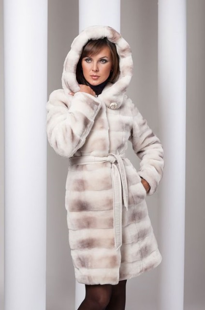 Modă de blană de blană Muton model foto de iarna 2016