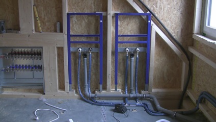 Instalarea utilităților într-o casă din lemn