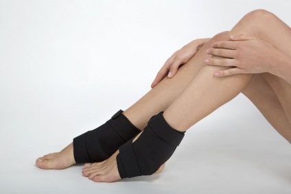 Duzzanat a láb a sérülés után, és mit kell tenni