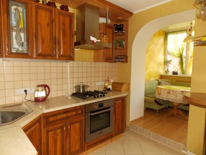 Bucătărie extinsă - pentru lemn, lux și confort