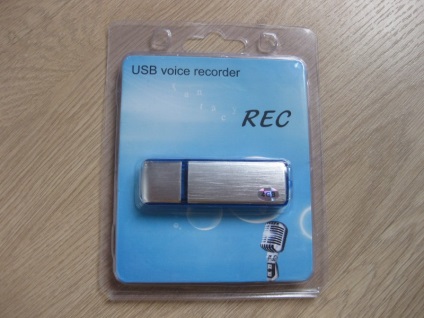 Spyware Recorder sub formă de unități flash USB