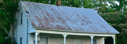 A helyreállításának költségeit a tető, a ház