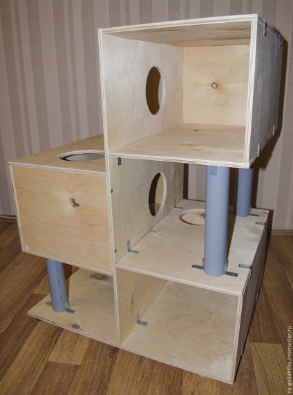 Construim o casa de pisici pentru cateva zile - maestri corecte - manual, manual