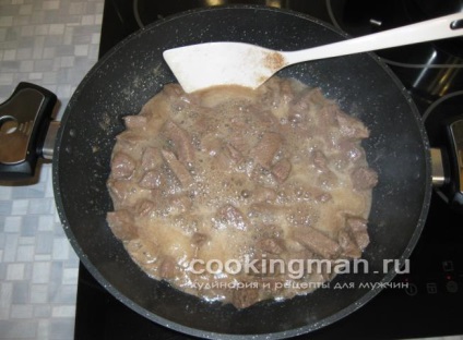 Dovleac umplute, sau carne de vită coapte în gătit dovleac pentru bărbați