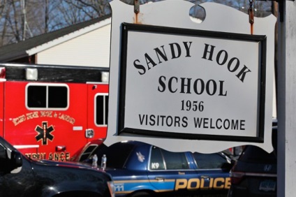 Tragedie în școala elementară a lui Sandy Hook, SUA