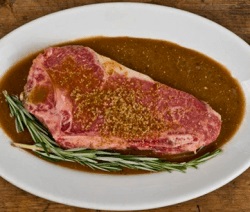 Mi a pácolt húst steak Academy T-Bone