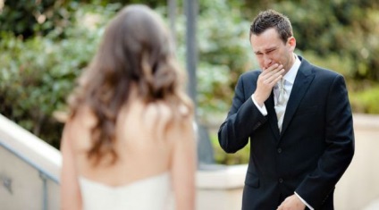 Vőlegény értesült a változás a menyasszony és adott neki egy „meglepetés” az esküvőn