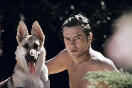 Alain Delon, o legendă vie, este un model de frumusețe și stil