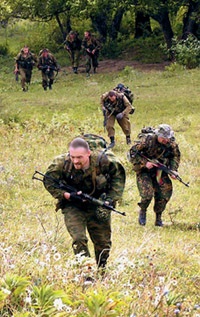 Revista pentru forțele speciale - un frate - un comandant special pentru o tactică de atenționare a militanților exterminatori