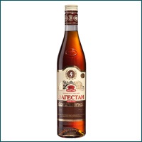 Renumite brandy din Fabrica de Cognac Kizlyar, bucătăria caucaziană