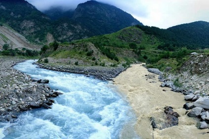 5 Cheile Osetiei de Nord - 5 imagini ale Marelui Caucaz