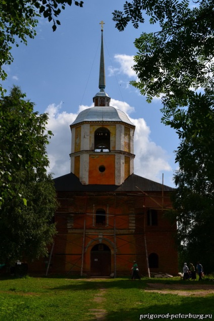 Manastirea Antonievo-Smysky (tikhvin), suburbiile din Petersburg