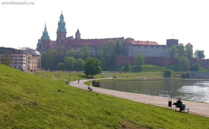 Atracții Catedrala din Cracovia și Castelul Wawel, drumurile lumii