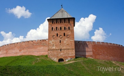 Atracții ale marii Kremlin din Novgorod