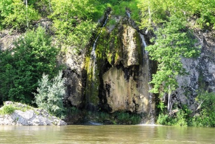 Mergem de la Ufa la un traseu orizontal de o zi