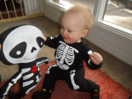 Ez azért érdekes, (Finger Színház Halloween) ez érdekes