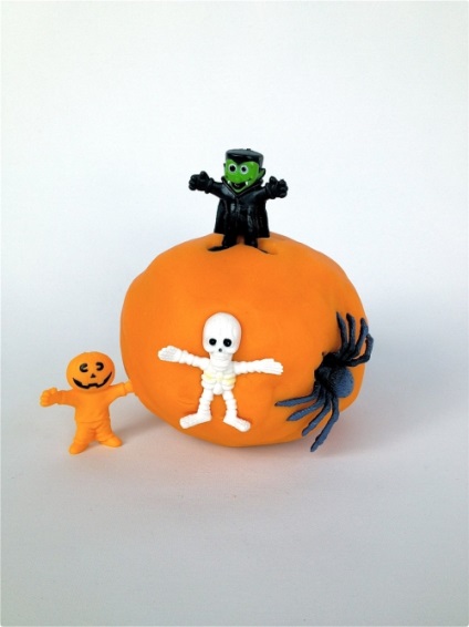 Ez azért érdekes, (Finger Színház Halloween) ez érdekes