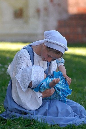 Hol talál egy babysitter, dada sürgősen szükség van, az ár a gyermekfelügyelet a gyermek, egy jó cselekedet