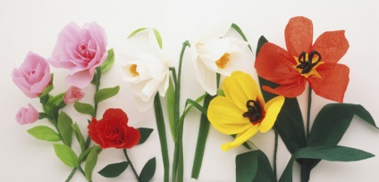 Flori artificiale cu realizarea și decorarea propriilor mâini
