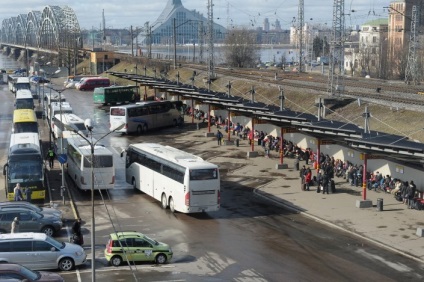 Cum să ajungeți de la Sankt Petersburg la Riga în 4 moduri de bază, pentru alpinism ușor