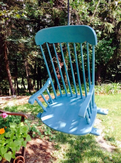 Hogyan készítsünk egy kerti hinta a régi széket, smekalochka