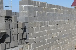 Zidarie din pereti din blocuri de beton polistiren